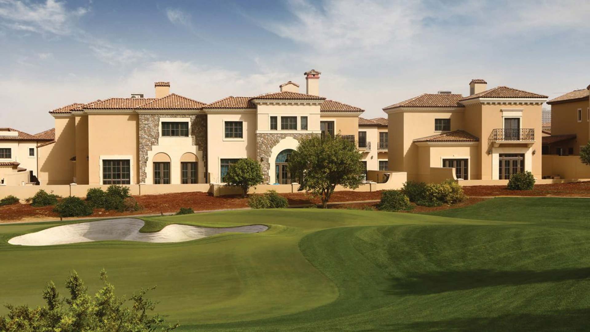 Top Areas for Buying a Villa in Jumeirah Golf Estates