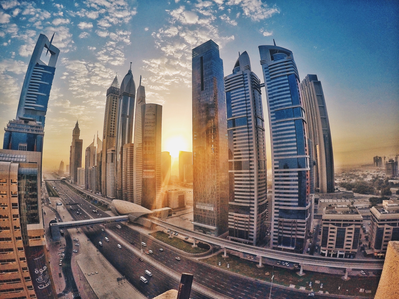Last 7 days of Dubai Real Estate Market Performance