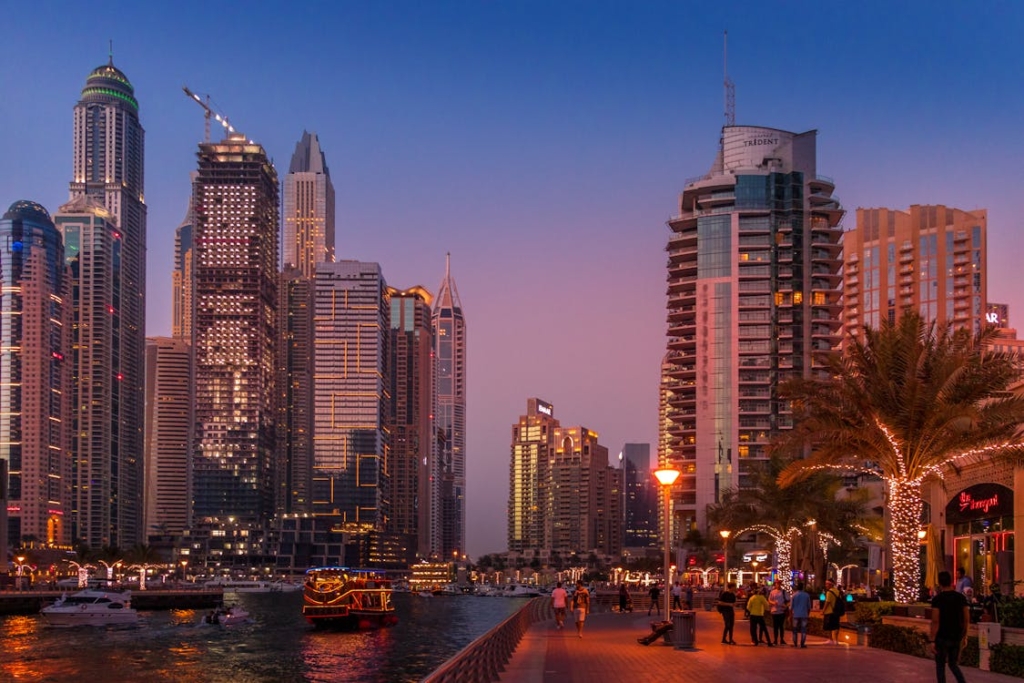 Real Estate Investment Hotspots in UAE for 2024