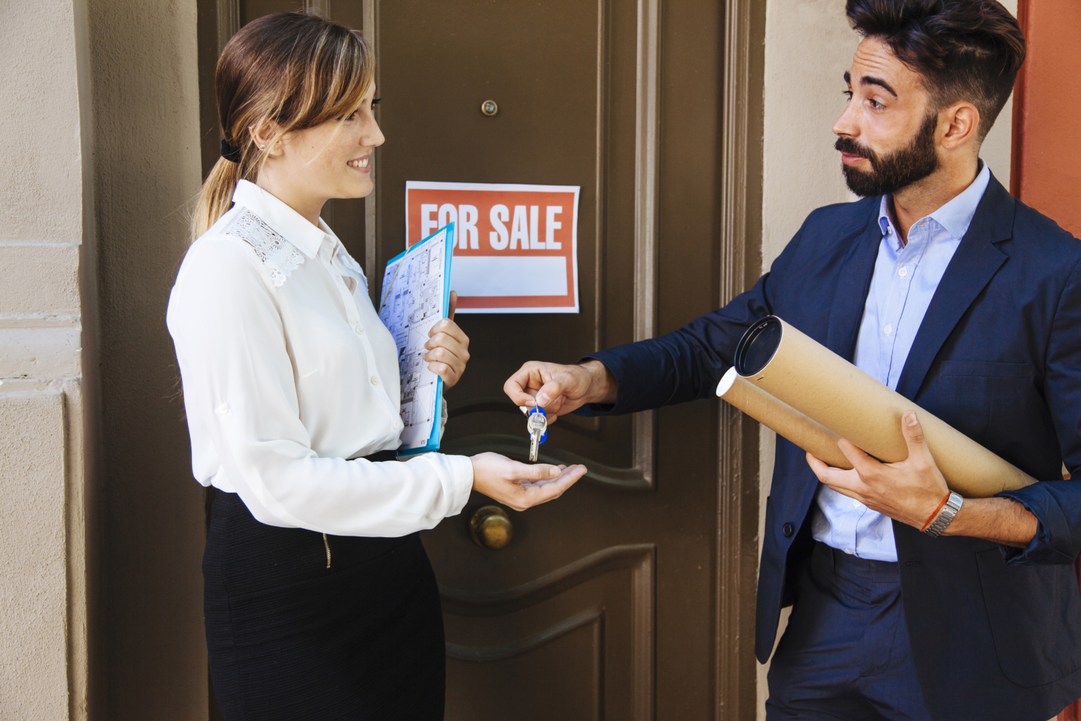A Complete Guide to Buying a Resale Property
